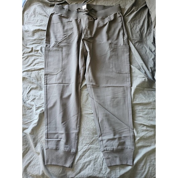 Mandala Women's  Pewter Scrubs Top and Jogger Set - Size L - Picture 6 of 8